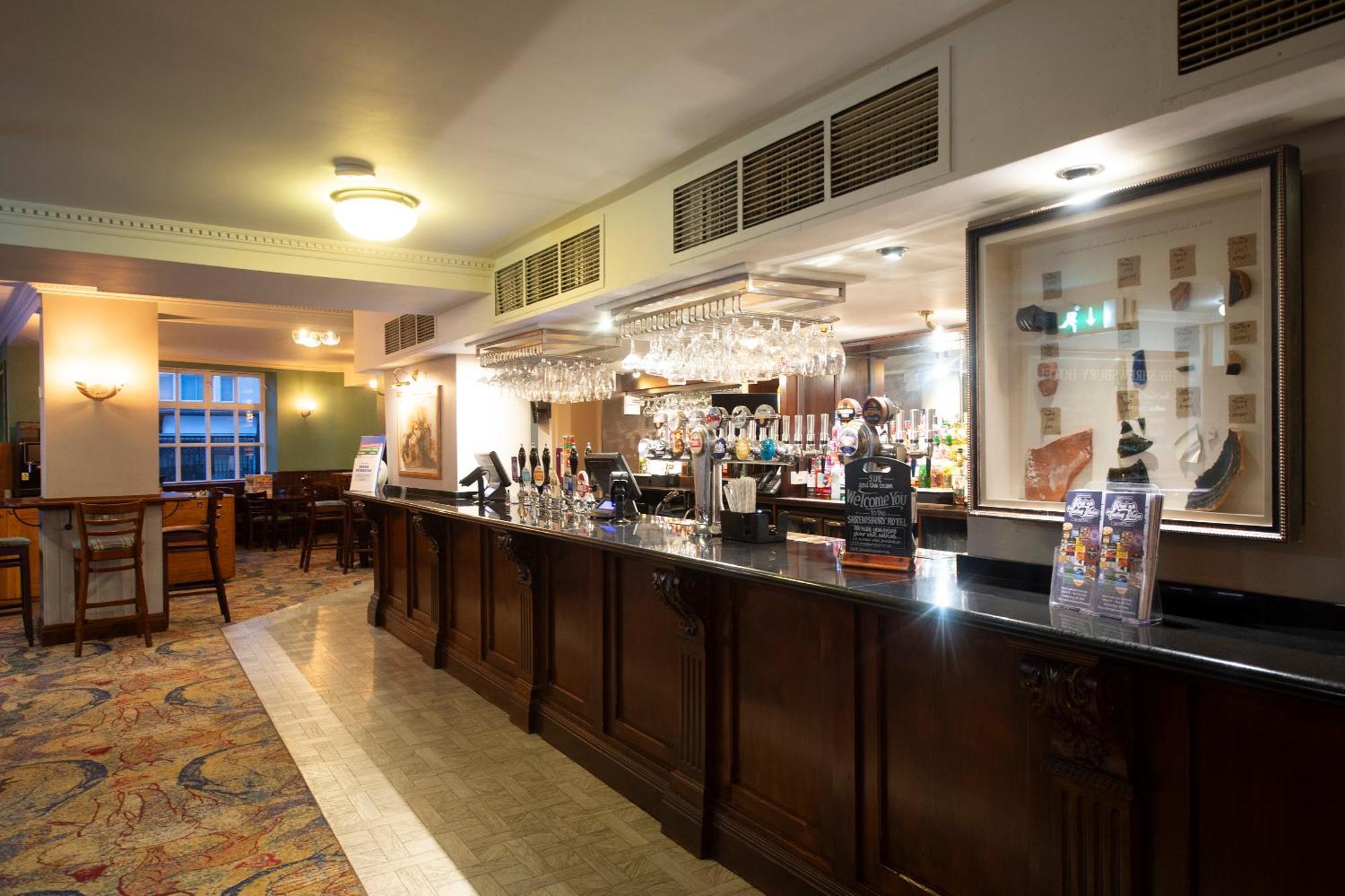 The Shrewsbury Hotel Wetherspoon Kültér fotó