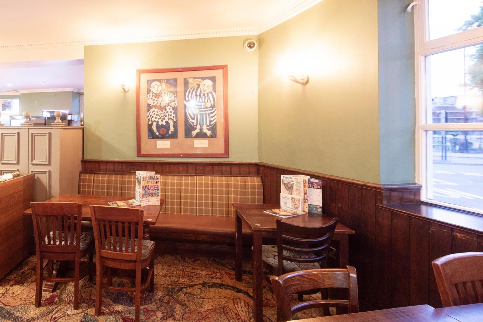 The Shrewsbury Hotel Wetherspoon Kültér fotó