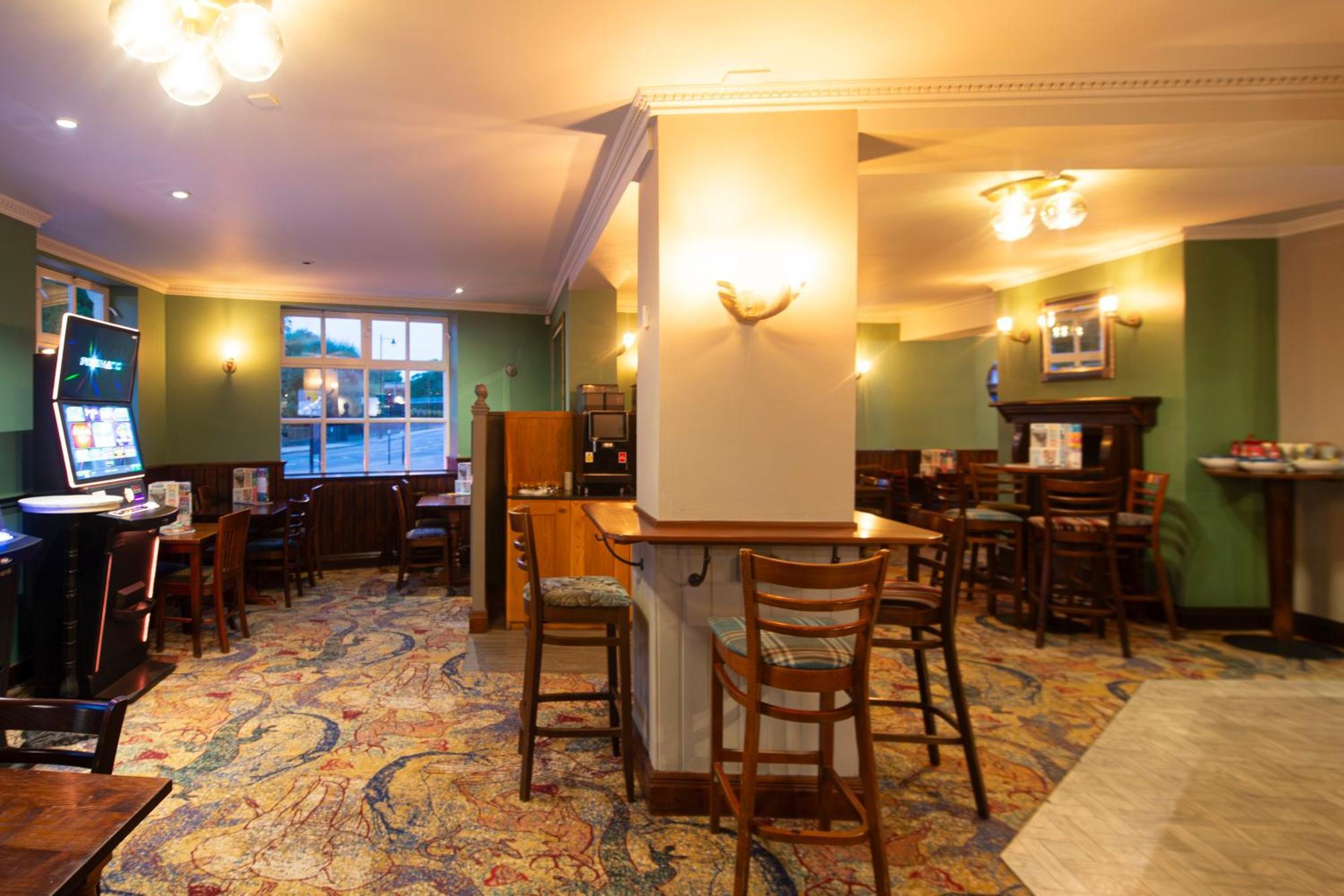 The Shrewsbury Hotel Wetherspoon Kültér fotó